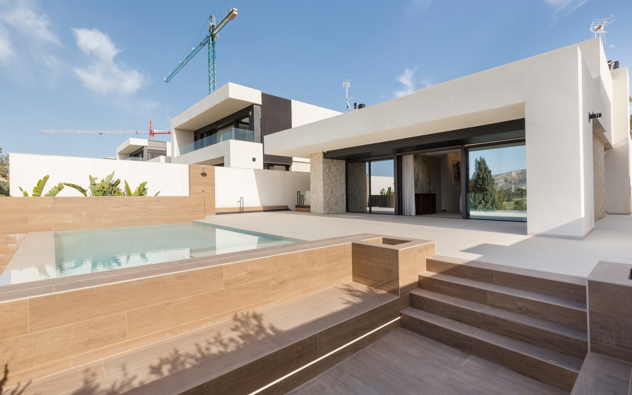Villa Aruba At La Finca Golf Resort