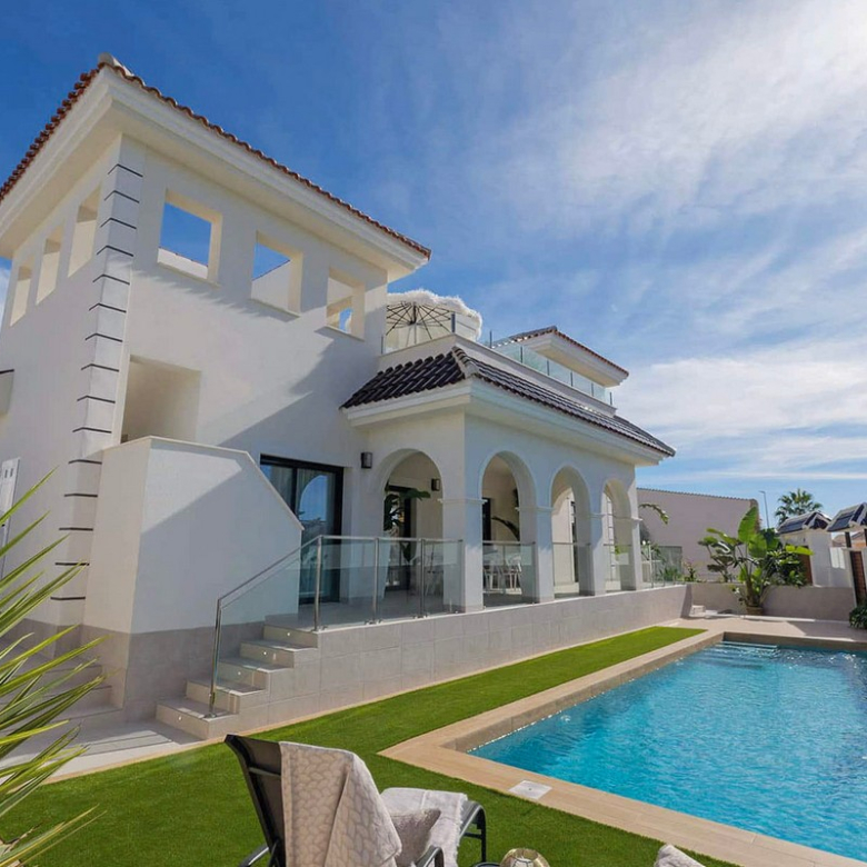 Key Ready Olivia Especial Villa In Ciudad Quesada