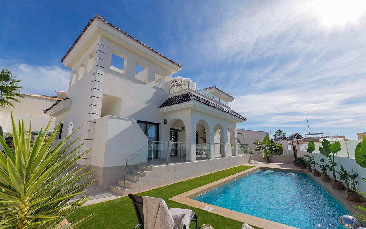 Key Ready Olivia Especial Villa In Ciudad Quesada